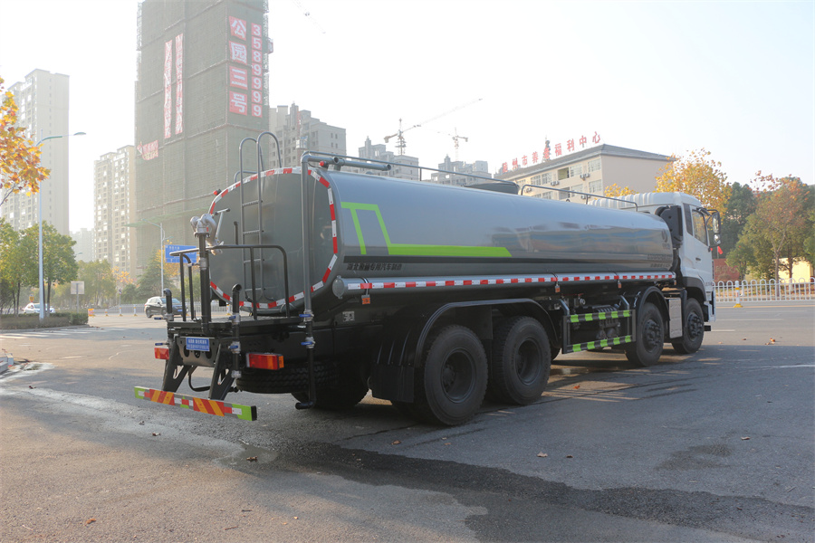 東風(fēng)高端25方灑水車-東風(fēng)25噸灑水車